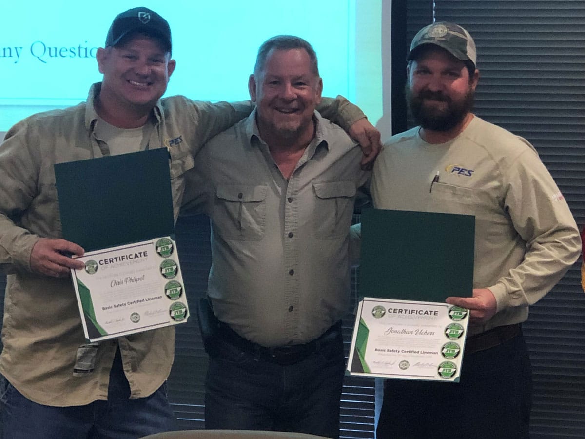 2019 Basic SCL Recipients Chris Philpot and Jonathan Vickers from Pulaski Electric, with JT&S Instructor Tim Phegley